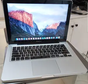 Laptop Apple MacBook Pro 2011 8GB Intel Core I5 HDD 320GB