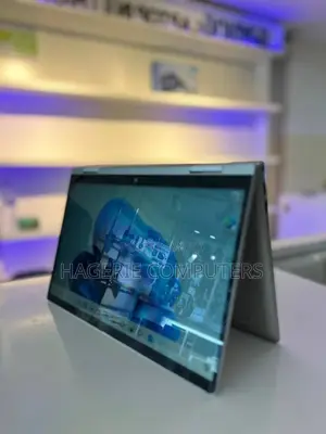 New Laptop HP Envy X360 8GB Intel Core I7 SSD 512GB
