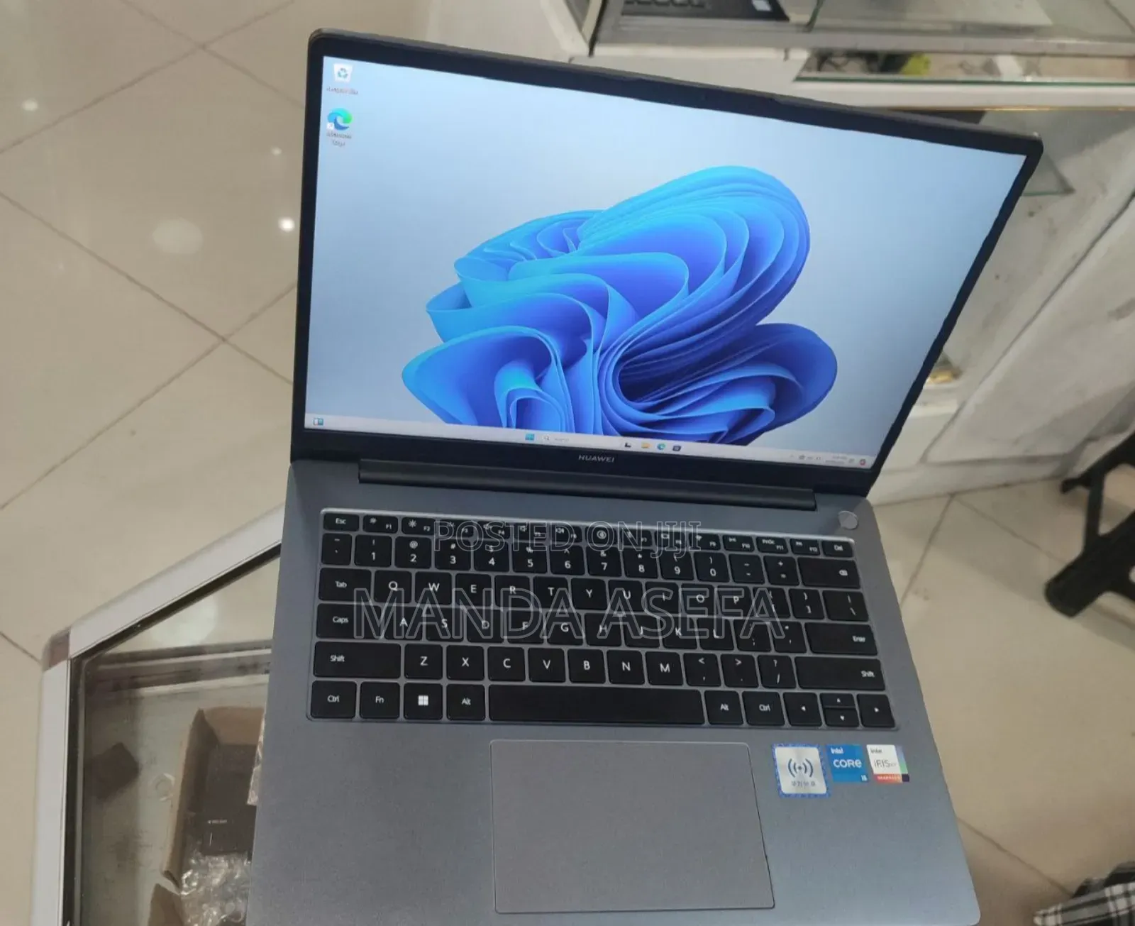 New Laptop Huawei MateBook 13 WRT-W19E 16GB Intel Core I5 SSD 512GB