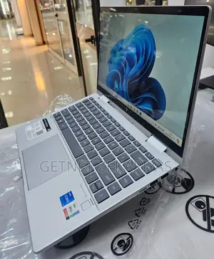New Laptop HP Envy X360 8GB Intel Core I5 SSD 512GB