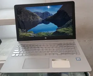 New Laptop HP Pavilion 15 8GB Intel Core I5 HDD+SSD 1T