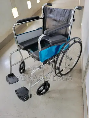 Folding Wheelchair•~•Used Wheelchair~\~Wheelchair|Used ዊልቼር