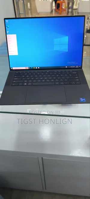 New Laptop Dell Inspiron 15 32GB Intel Core I7 SSD 512GB