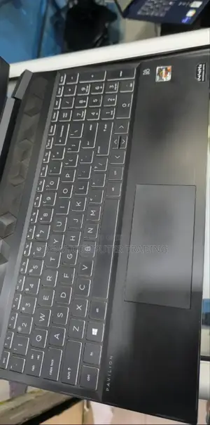 New Laptop HP Pavilion 15 8GB AMD Ryzen 5 SSD 512GB