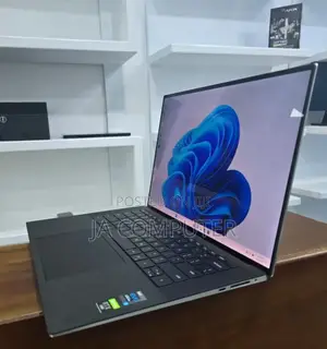 New Laptop Dell XPS 15 32GB Intel Core I7 SSD 1T