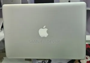 New Laptop Apple MacBook Pro 2012 4GB Intel Core I5 HDD 500GB