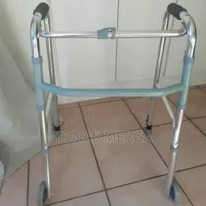 Walker/Walker/Plastic Cover Still in Tact/Height Adjustable