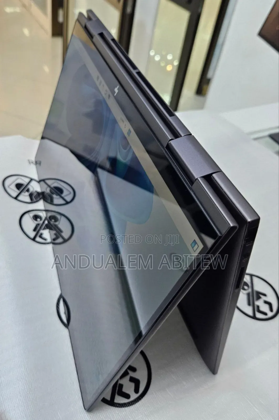New Laptop HP Envy X360 8GB AMD Ryzen 5 SSD 512GB