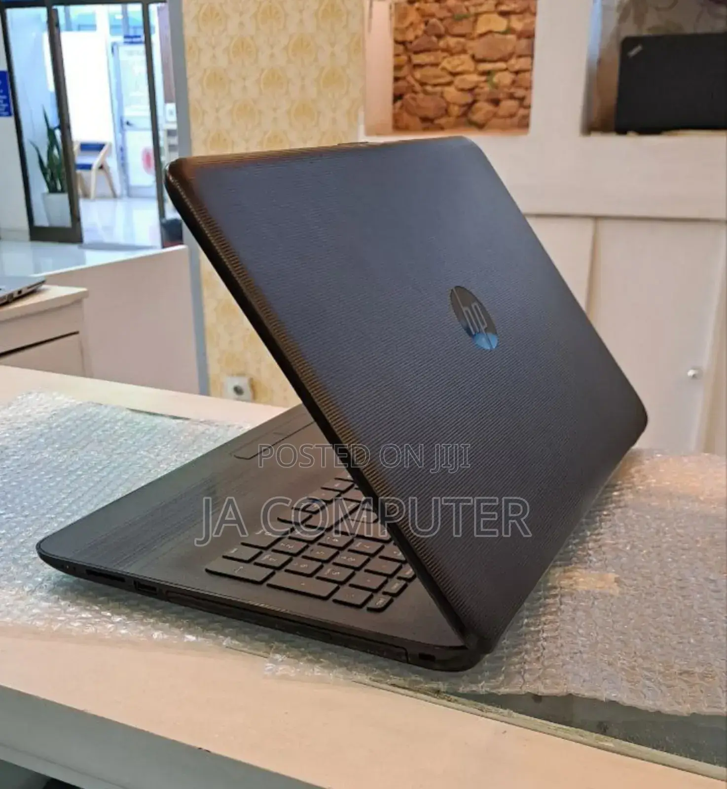 New Laptop HP Stream Notebook 8GB AMD A8 HDD 1T