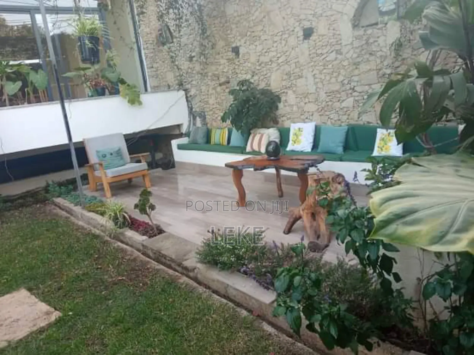 Furnished 2bdrm Apartment in Bole for rent