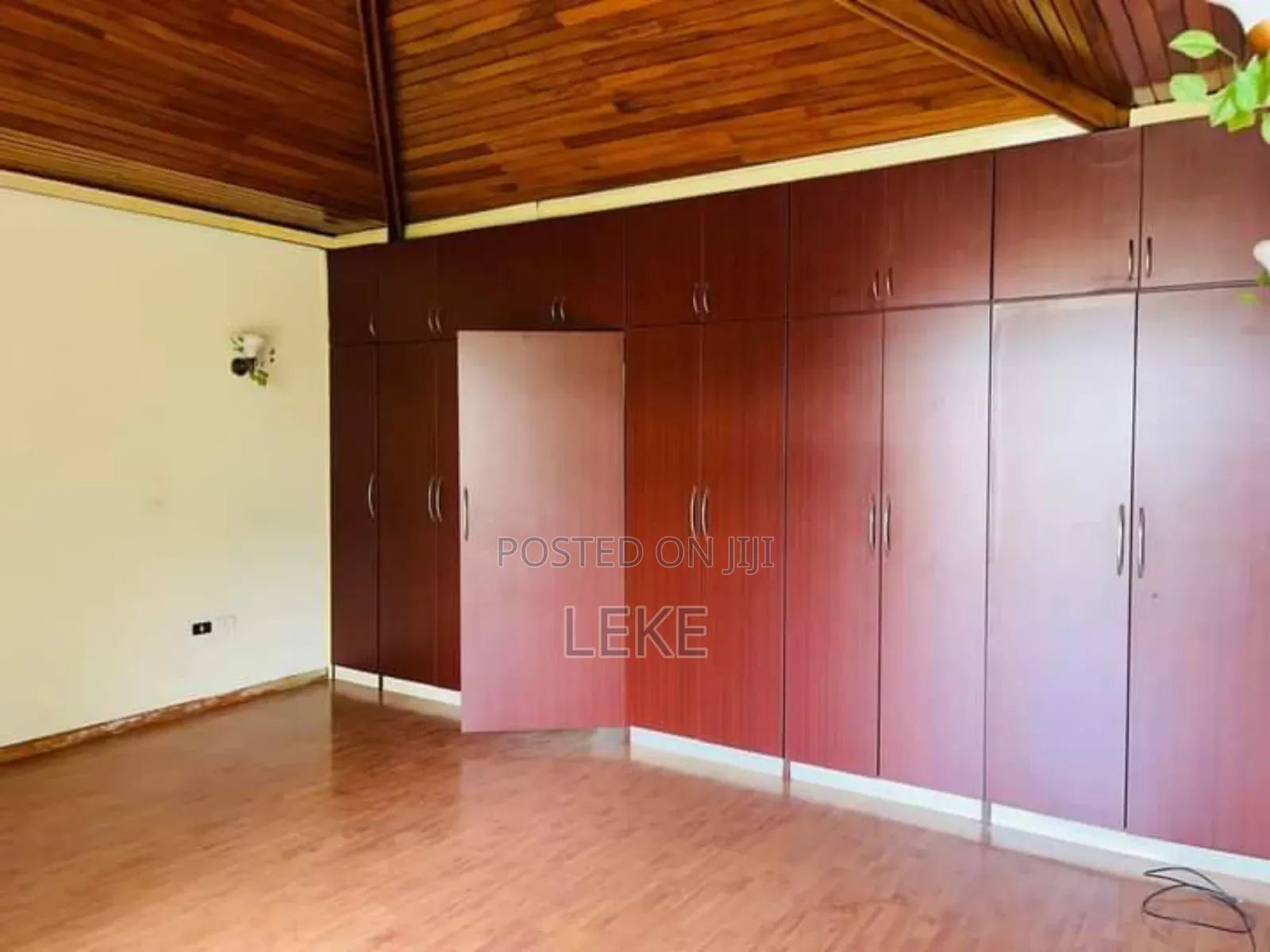 Furnished 3bdrm House in Bole for rent