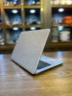 New Laptop HP EliteBook 840 8GB Intel Core I7 HDD 1T