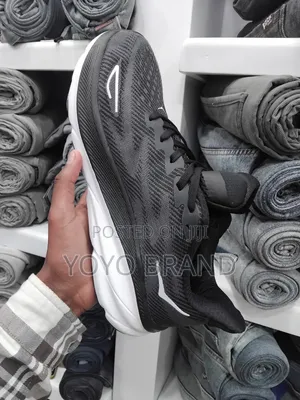 Hoka Men's Fashion Shoes