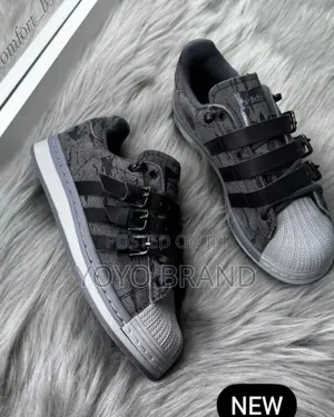Old School Adidas Fashion Shoes