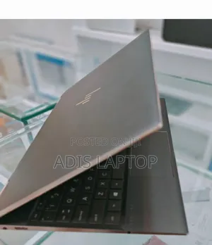 New Laptop HP Spectre 16GB Intel Core I7 SSD 512GB