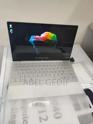 New Laptop HP Envy 13 16GB Intel Core I5 SSD 512GB
