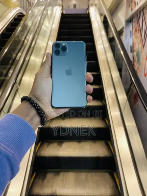 Apple iPhone 11 Pro 64 GB Gray
