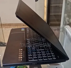 New Laptop Acer Predator Helios 300 16GB Intel Core I7 SSD 512GB