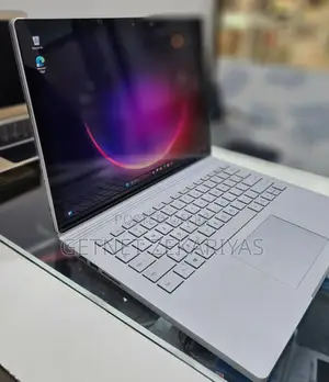 New Laptop Microsoft Surface Book 3 32GB Intel Core i7 SSD 512GB