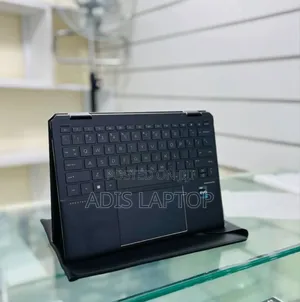 New Laptop HP Spectre 16GB Intel Core I7 SSD 1T