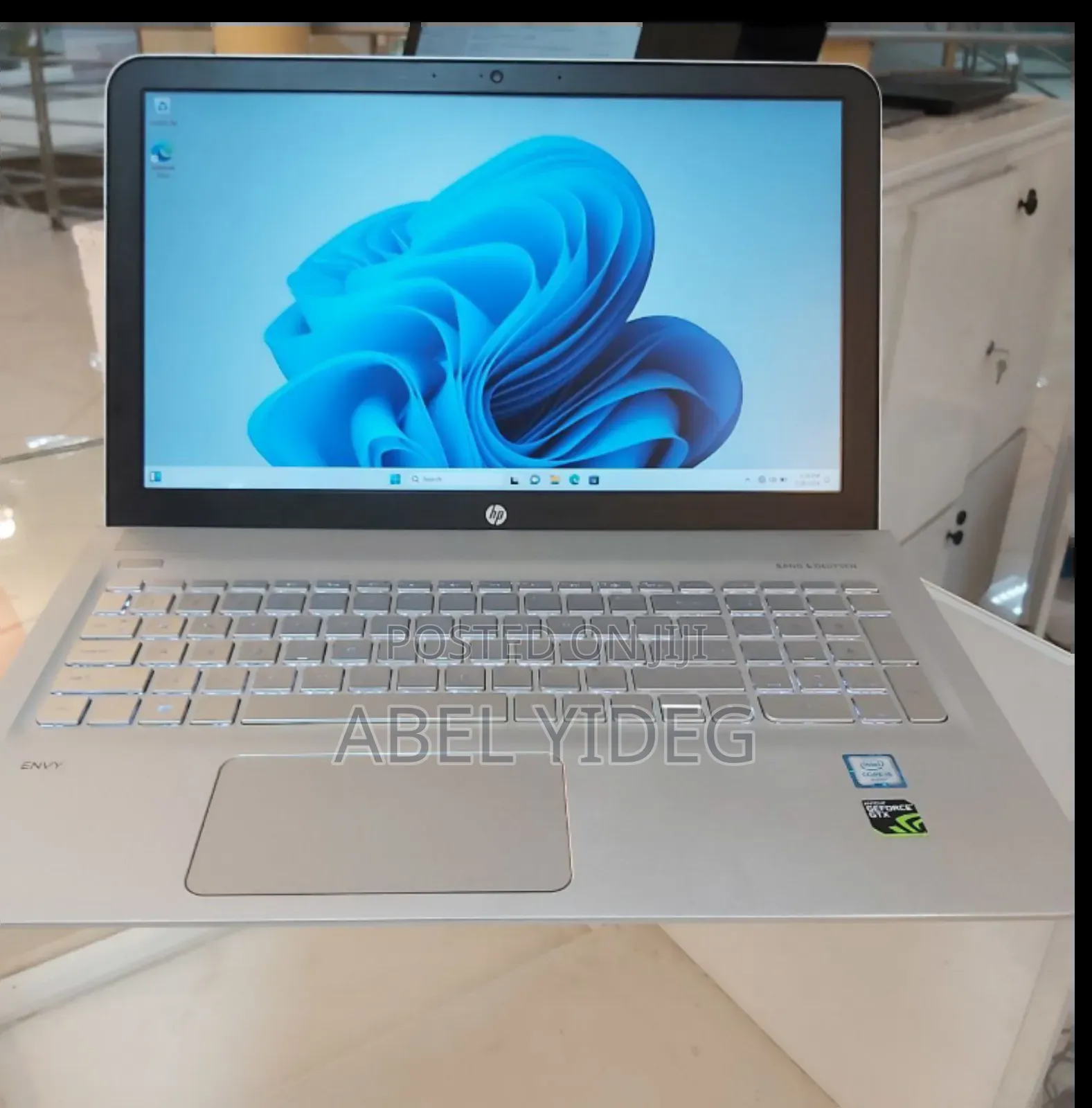 New Laptop HP Envy 15 16GB Intel Core i5 HDD+SSD 1T