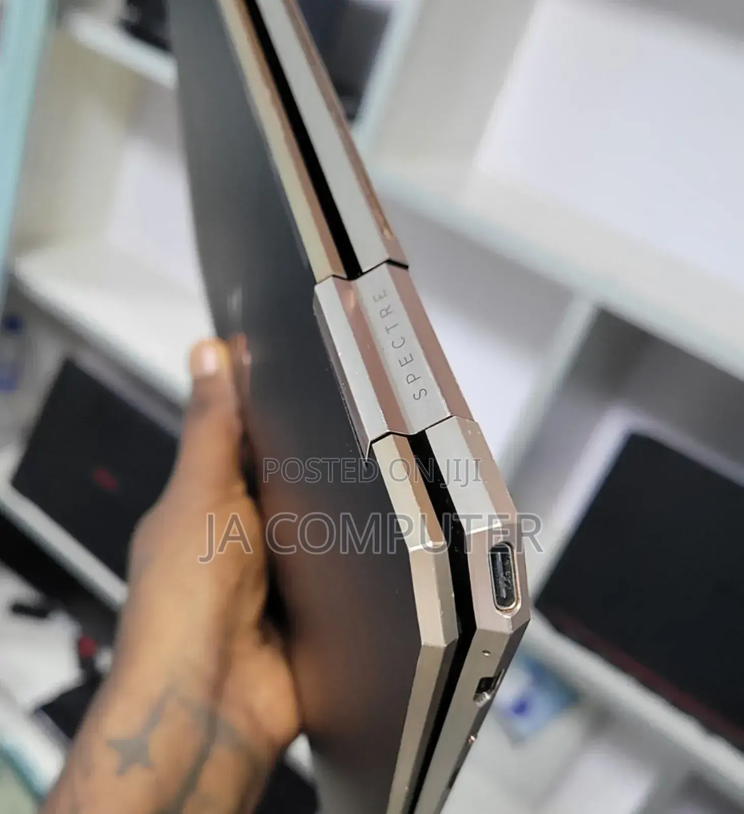 New Laptop HP Spectre 16GB Intel Core I7 SSD 512GB
