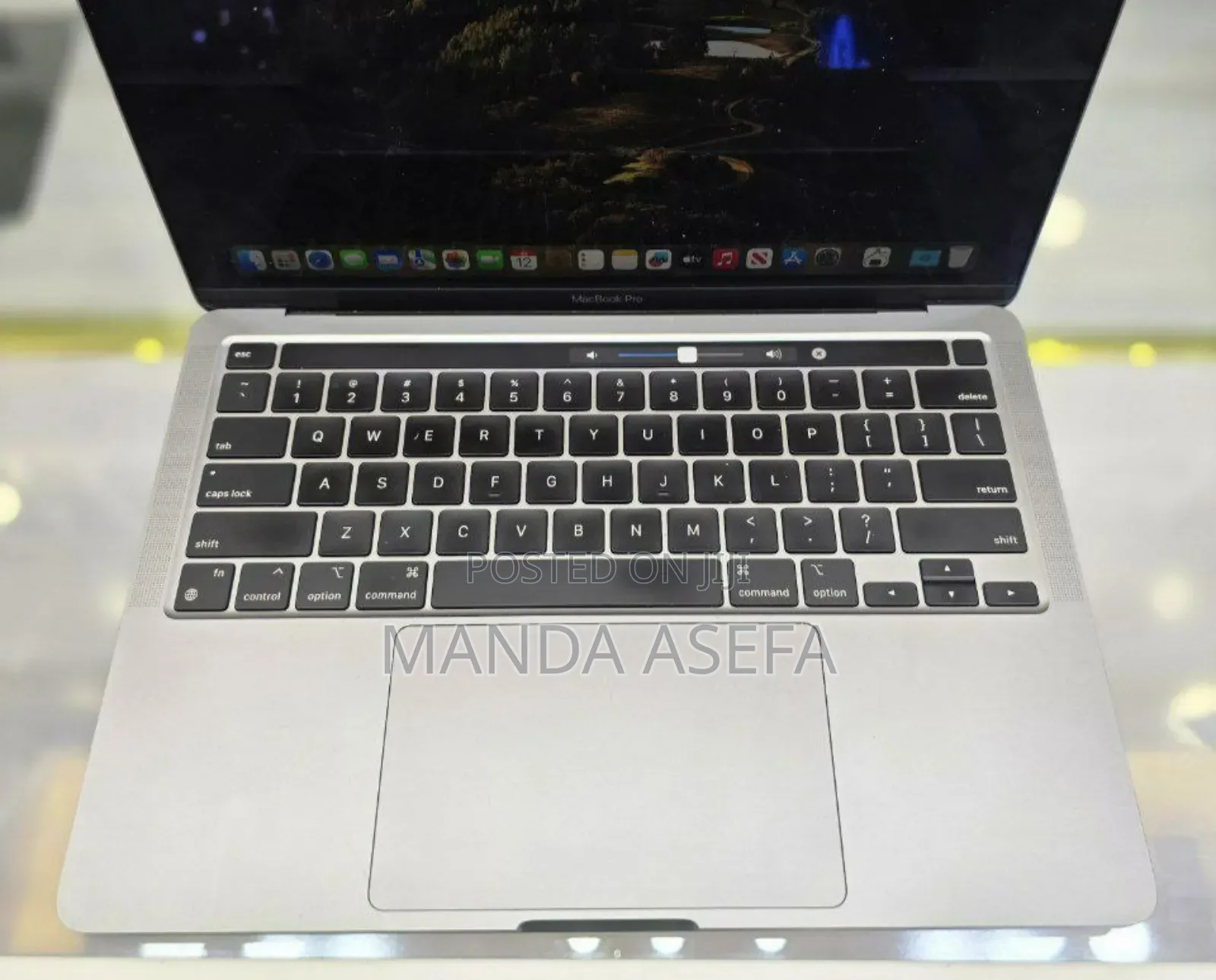 New Laptop Apple MacBook Pro M1 8GB Apple M1 SSD 512GB