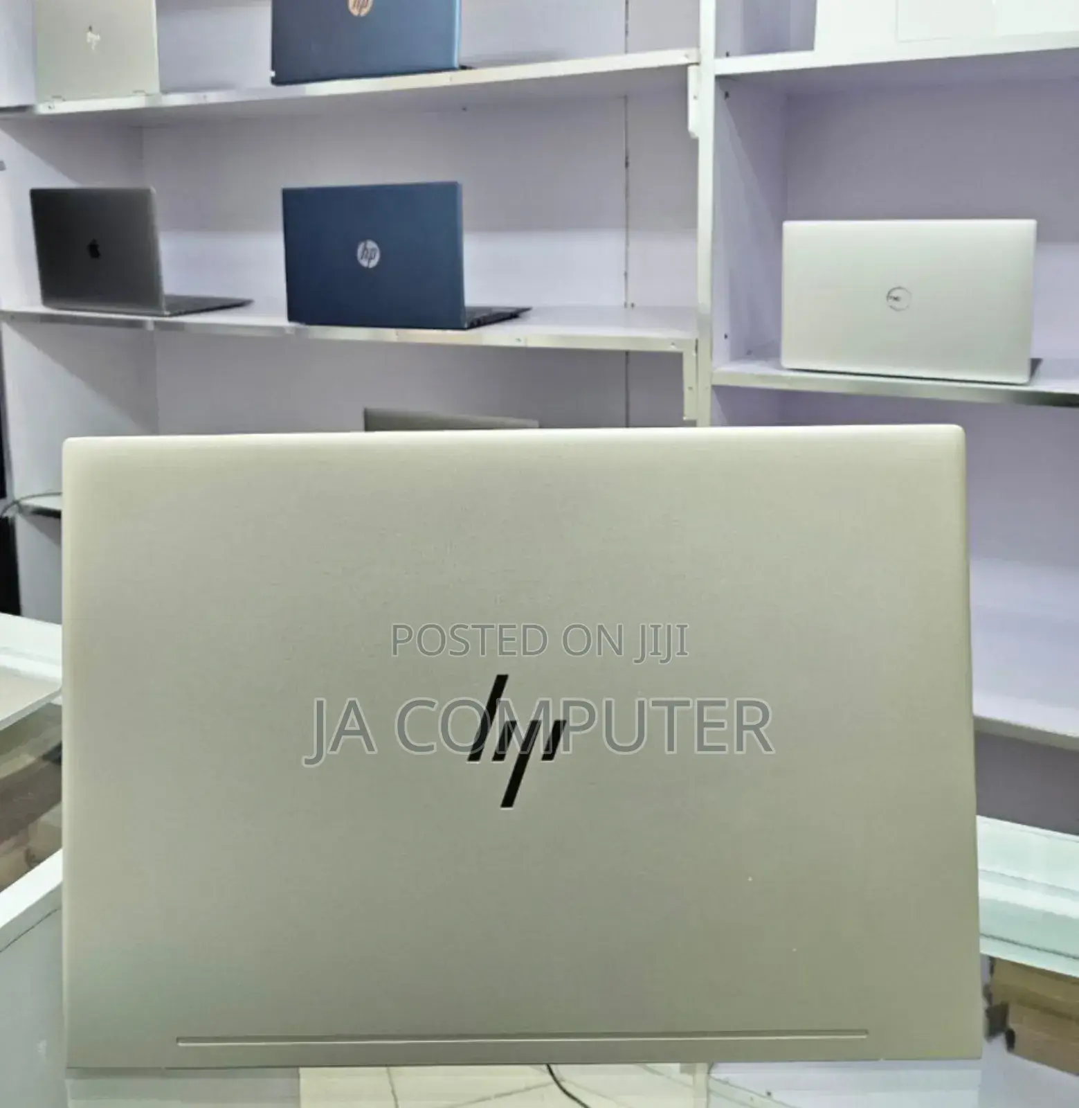 New Laptop HP Envy X360 8GB Intel Core I5 SSD 512GB