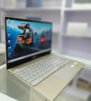 New Laptop HP Envy X360 8GB Intel Core I5 SSD 512GB