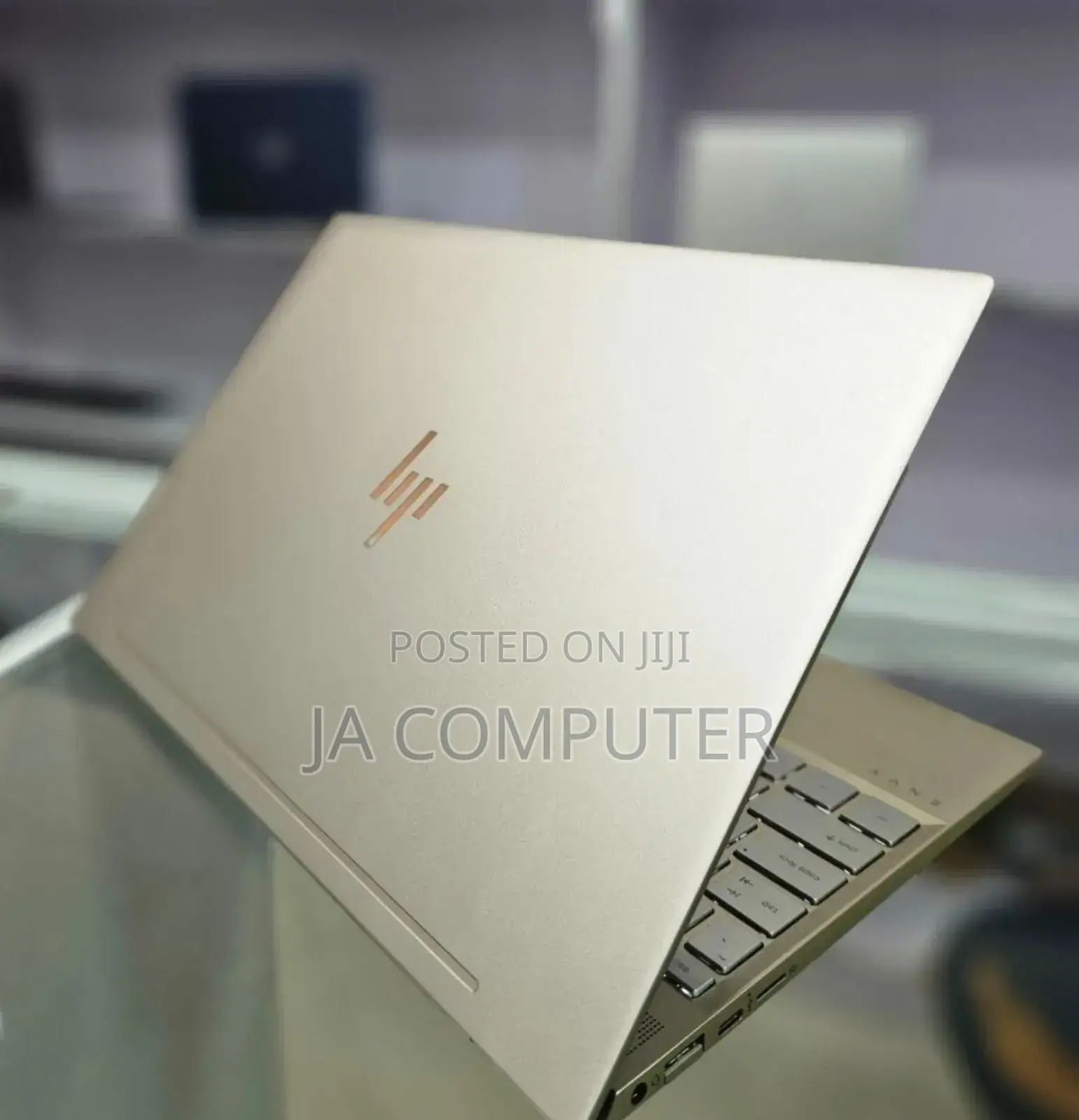New Laptop HP Envy X360 8GB Intel Core I5 SSD 512GB