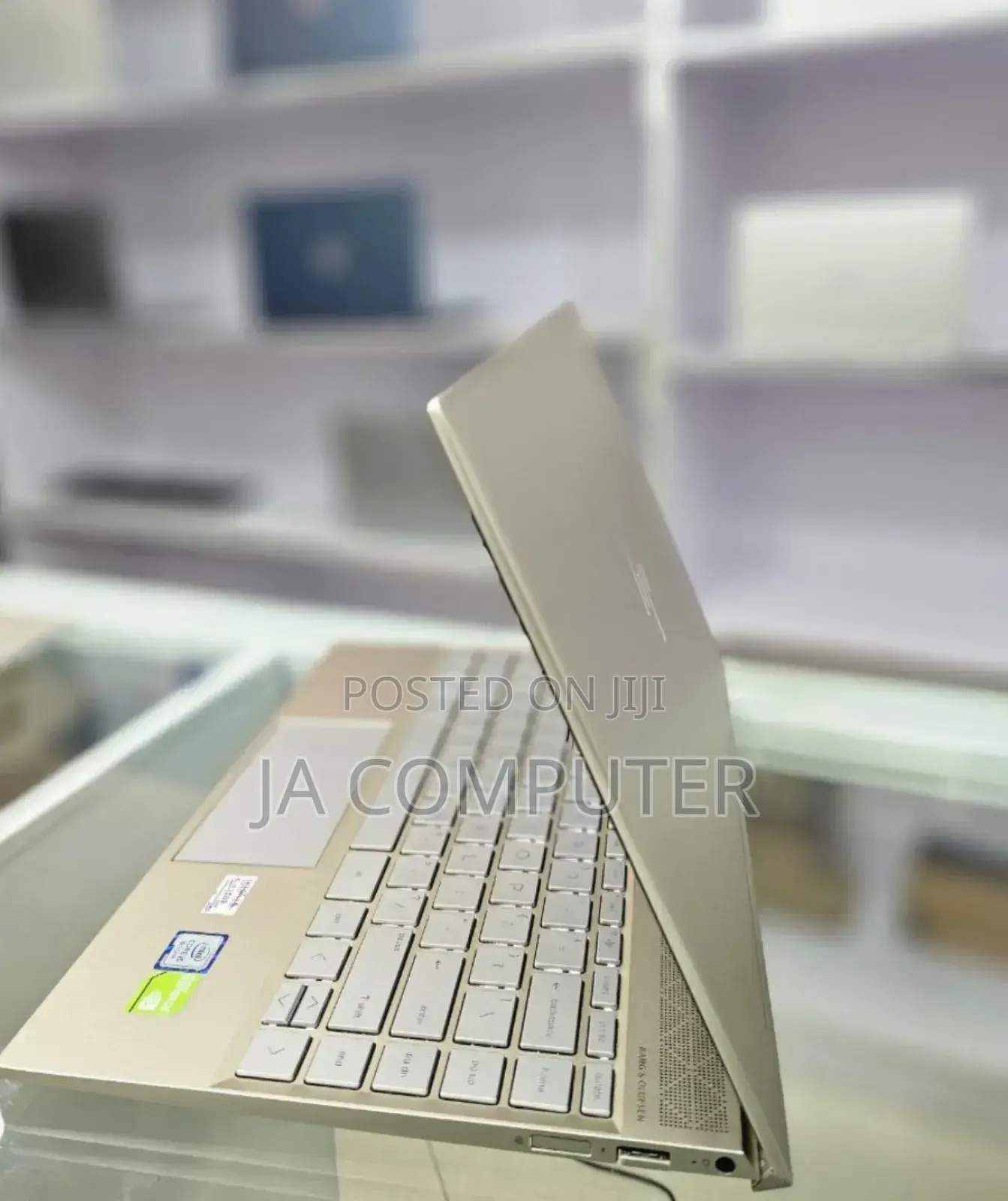 New Laptop HP Envy X360 8GB Intel Core I5 SSD 512GB