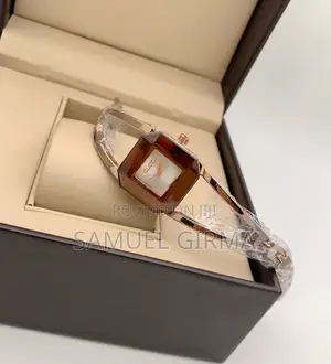  Gucci Wwatch