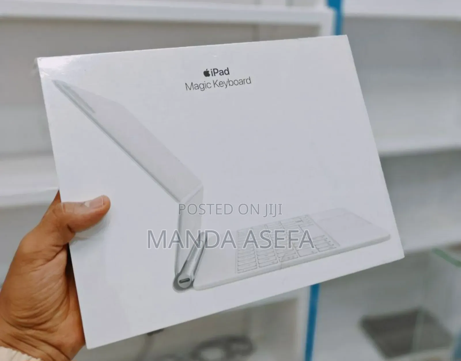 New Laptop 1GB Apple M2 SSD 256GB