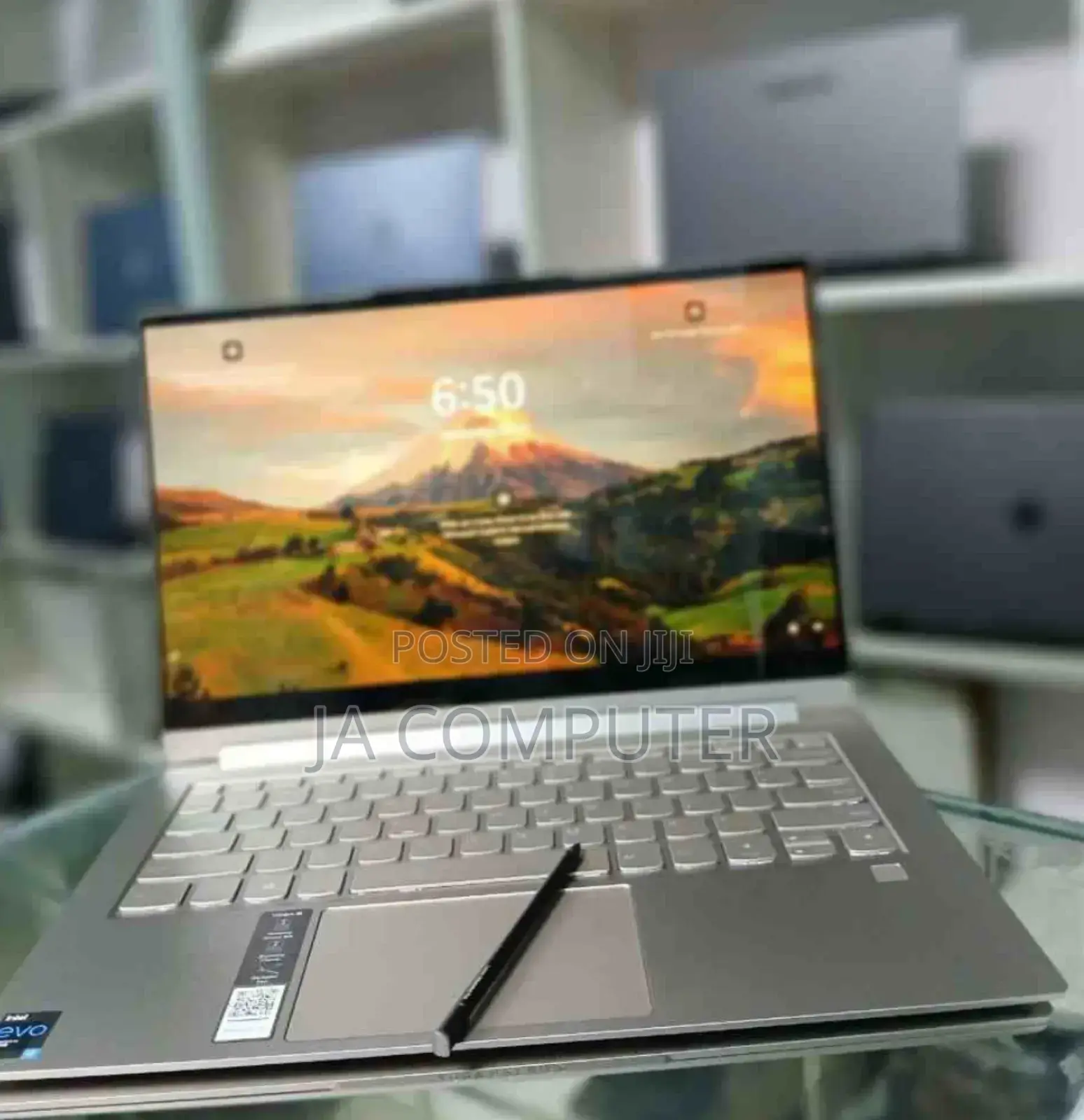 New Laptop Lenovo Yoga 9i 16GB Intel Core I7 SSD 512GB