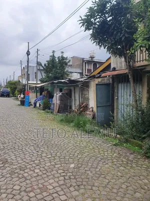 የሚሸጥ ቦታ ጎሮ መስጂድ