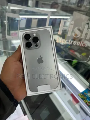 New Apple iPhone 15 Pro 256 GB Silver