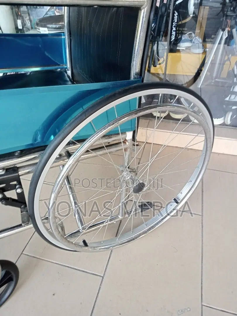 Wheelchair/ዊልቼር/Foldable for Elderly (New in Original Box)