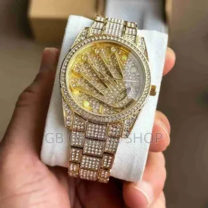 Safisha Men's Luxury Diamonds Plated Analog Watch