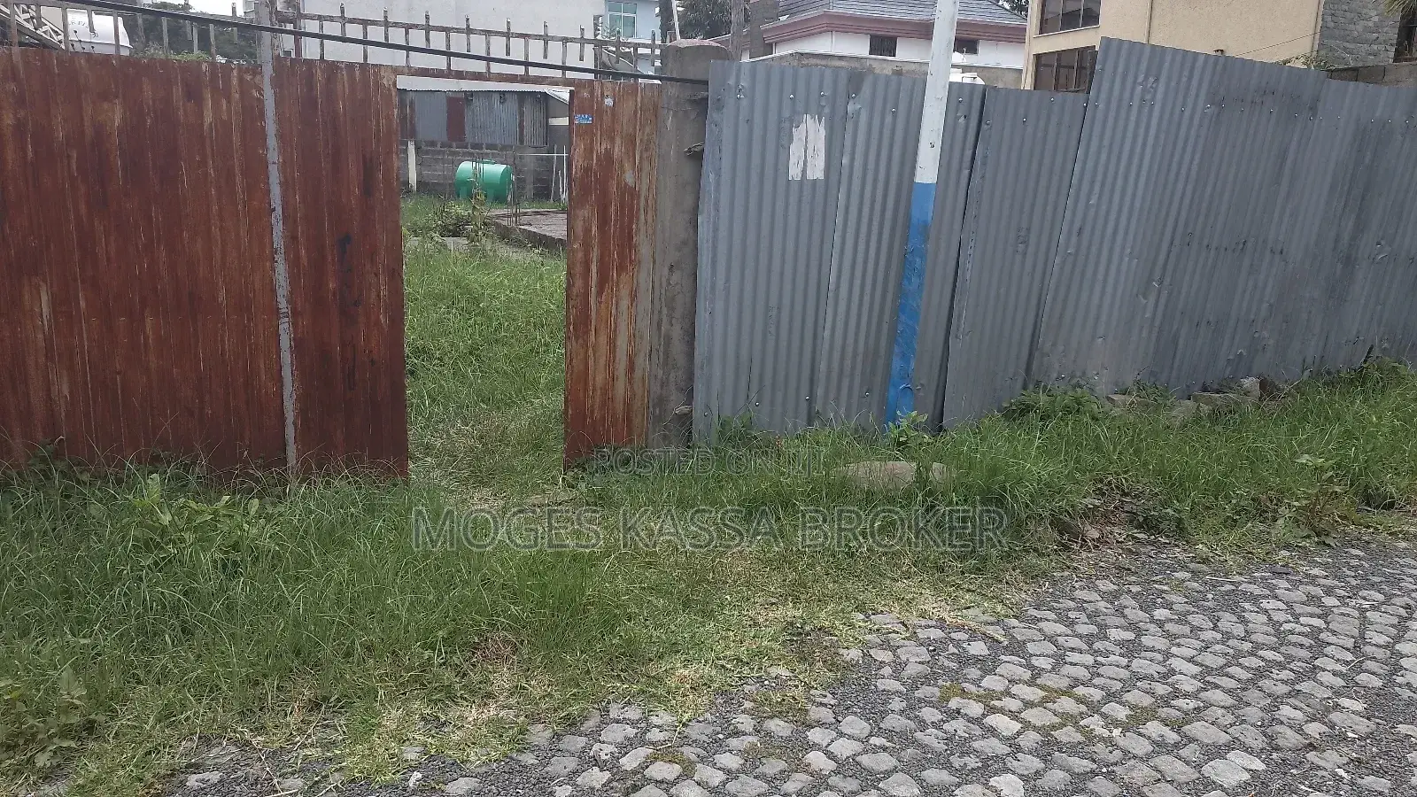 የሚሸጥ አያት የአያት ቤቶች የግንባታ ቦታ