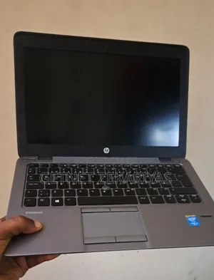 New Laptop HP EliteBook 820 G2 8GB Intel Core I5 HDD 500GB