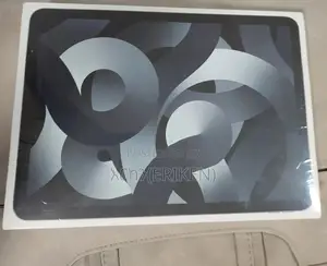 New Laptop Apple MacBook Air 2023 M2 8GB Intel Core I5 SSD 256GB