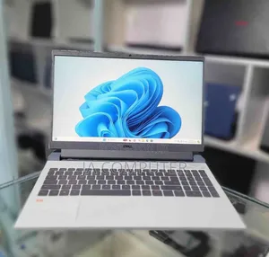 New Laptop Dell G15 5511 16GB AMD Ryzen 7 SSD 512GB