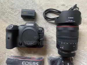 Canon EOS R6 Camera With 24-105 Rf Lens