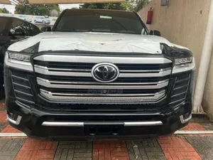 New Toyota Land Cruiser 2023 Black