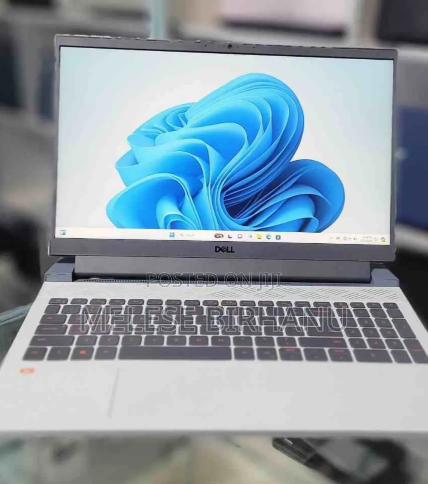 New Laptop Dell G15 5535 16GB AMD Ryzen 7 SSD 512GB