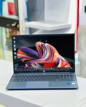 New Laptop HP Pavilion 15 8GB Intel Core I5 SSD 512GB