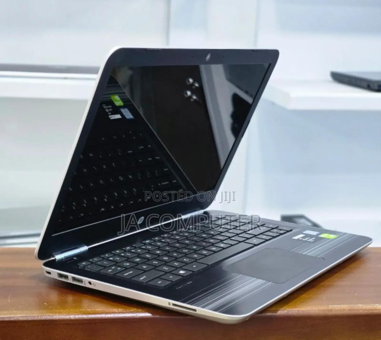 New Laptop HP Pavilion 15 8GB Intel Core I5 HDD 500GB