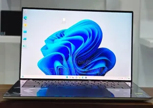 New Laptop Dell XPS 15 32GB Intel Core i9 SSD 2T