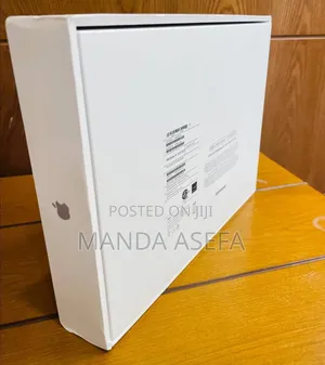 New Laptop Apple MacBook Air 8GB Apple M2 SSD 256GB