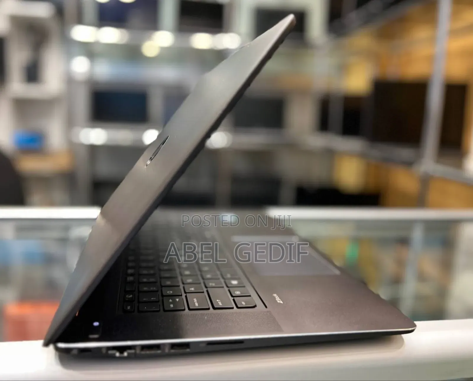 New Laptop HP ZBook 15 16GB Intel Core I7 SSD 512GB